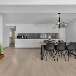 Apart-hotel Arctic Homes - 4*