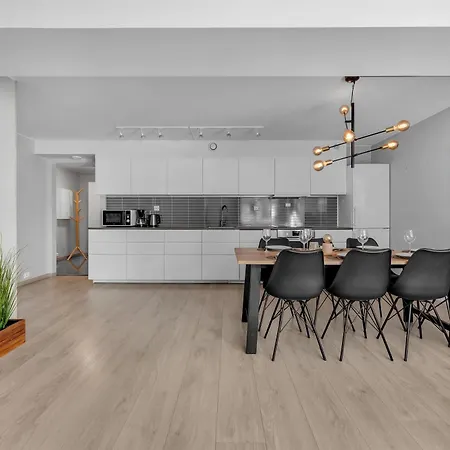 Apart-hotel Arctic Homes - 4*